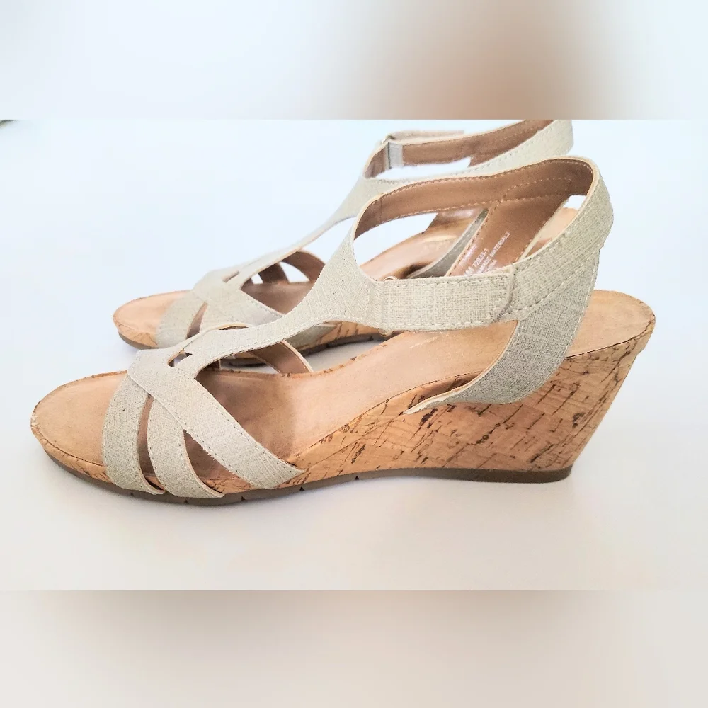 Aerosoles Heelrest Canvas Wedge Strappy Open Toe Sandals Size 7.5M